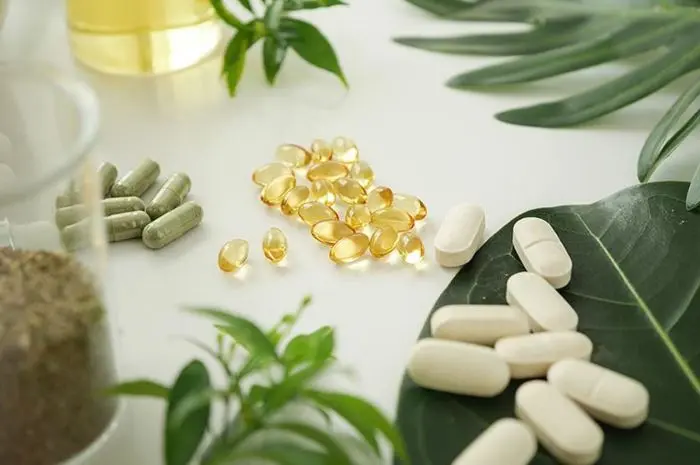 Studi Komprehensif tentang Efek Samping dan Keamanan Obat Herbal